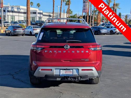 2025 Nissan Pathfinder Platinum 4WD
