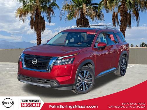 2025 Nissan Pathfinder Platinum 4WD