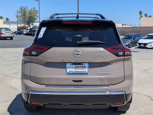 2025 Nissan Rogue Platinum