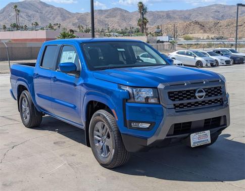 2025 Nissan Frontier SV