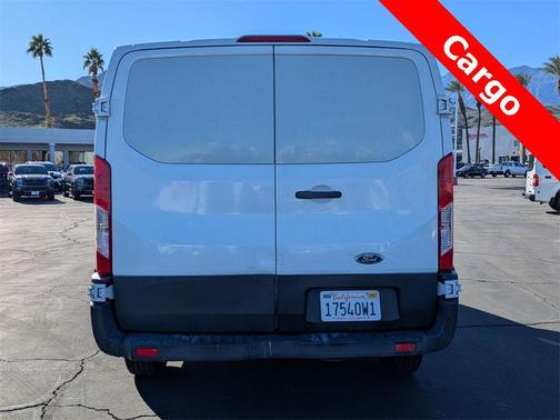 2015 Ford Transit-250 Base