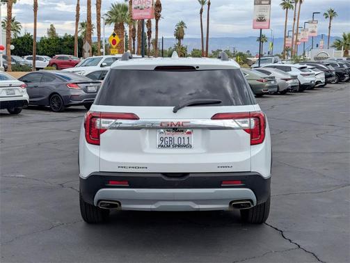 2023 GMC Acadia AWD SLE