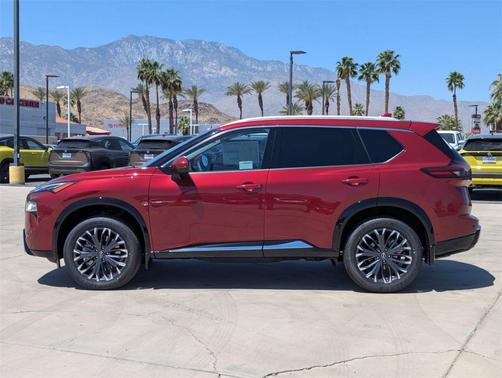 2025 Nissan Rogue Platinum