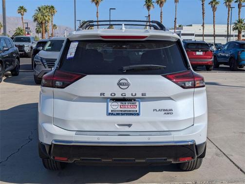 2025 Nissan Rogue Platinum