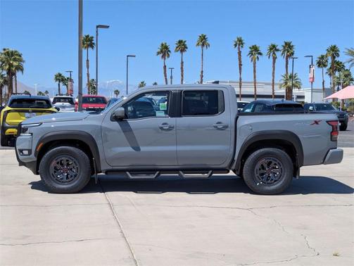 2025 Nissan Frontier PRO-X