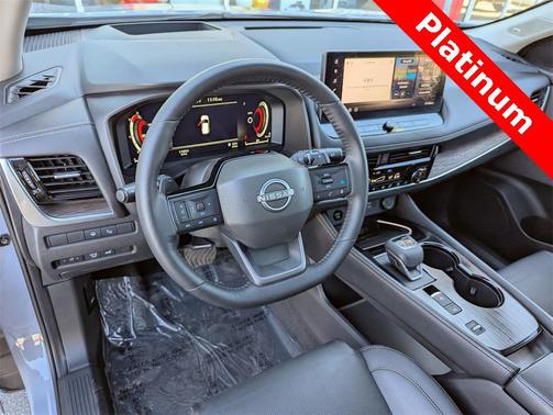 2025 Nissan Rogue Platinum