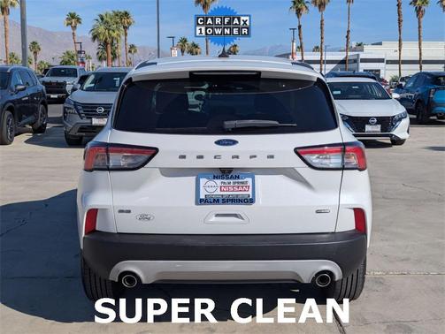2020 Ford Escape SE