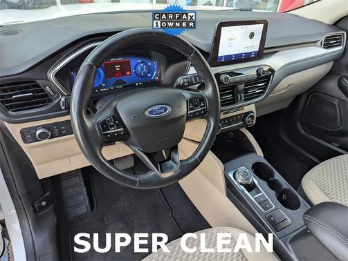 2020 Ford Escape SE