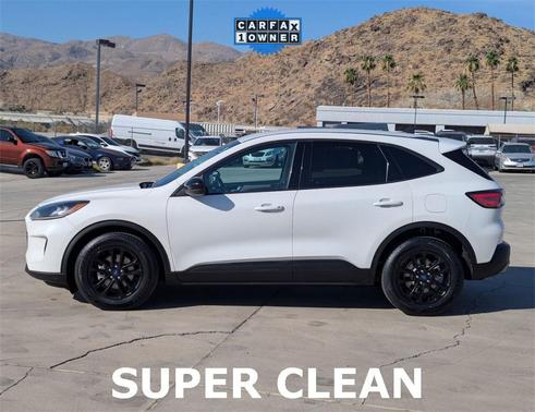 2020 Ford Escape SE