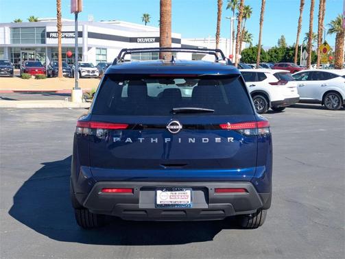 2025 Nissan Pathfinder SV FWD