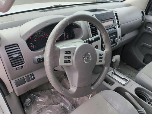 2016 Nissan Frontier S