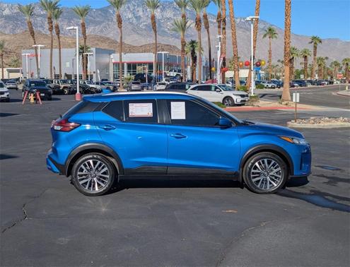 2023 Nissan Kicks SV