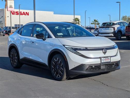 2026 Nissan Leaf PLATINUM+