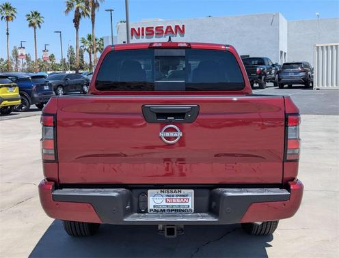 2025 Nissan Frontier SV