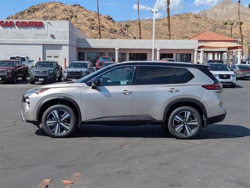 2025 Nissan Rogue SL