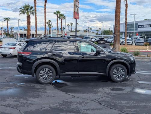 2025 Nissan Pathfinder SV FWD