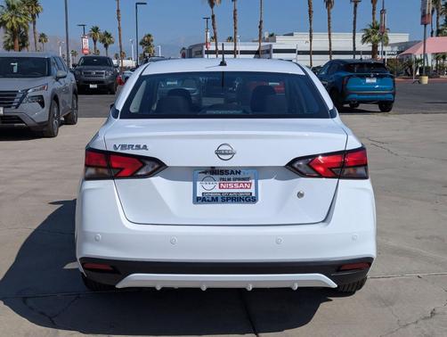2025 Nissan Versa 1.6 S
