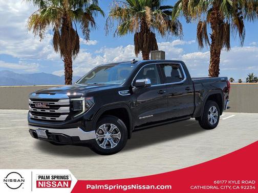 Onyx Black 2023 GMC Sierra 1500 SLE