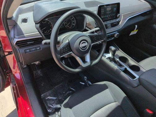 Scarlet Ember Tintcoat 2026 Nissan Altima 2.5 SV