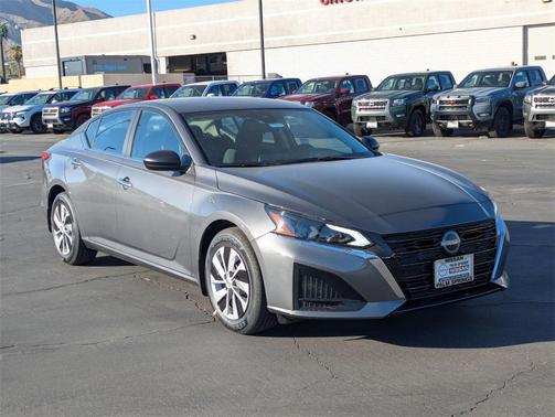 2025 Nissan Altima S FWD