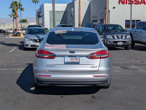 2019 Ford Fusion Hybrid SE