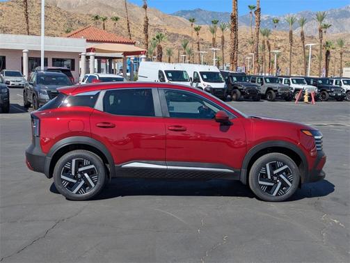 2025 Nissan Kicks SV