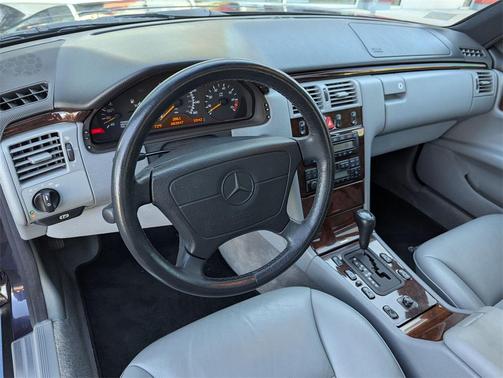 1997 Mercedes-Benz E-Class E 420