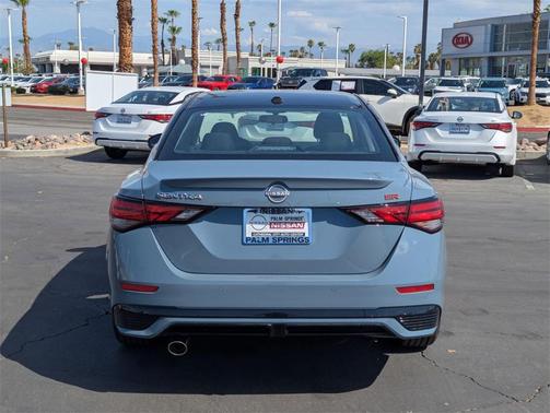 2025 Nissan Sentra SR