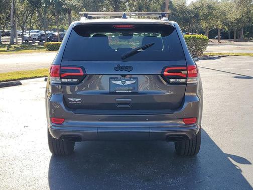 2019 Jeep Grand Cherokee Summit