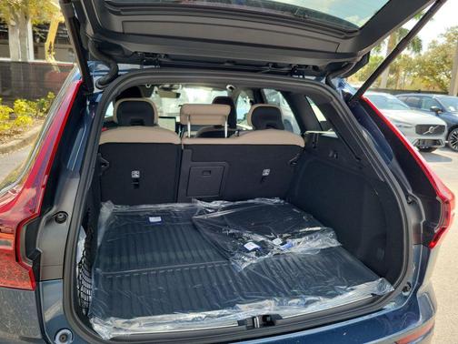 Denim Blue Metallic 2026 Volvo XC60 Plug-In Hybrid Plus, T8 AWD Electric/Gasoline, Dark