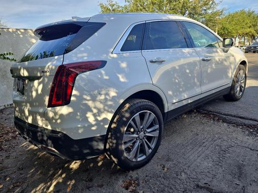 2025 Cadillac XT5 Premium Luxury