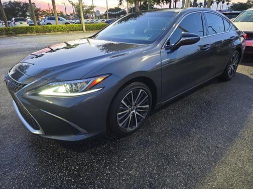 2023 Lexus ES 350 Premium