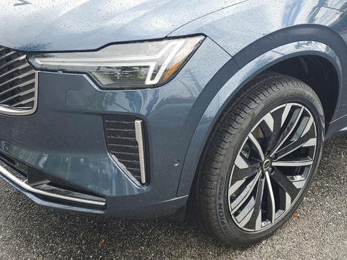 Denim Blue Metallic 2026 Volvo XC90 Plus, B6 AWD Gas (mild hybrid), Gasoline, Bright, 7 Seats