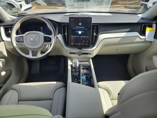 Bright Dusk Metallic 2026 Volvo XC60 B5 Ultra