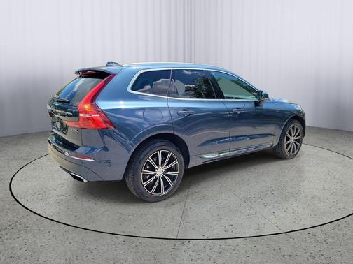 Denim Blue Metallic 2018 Volvo XC60 T5 Inscription