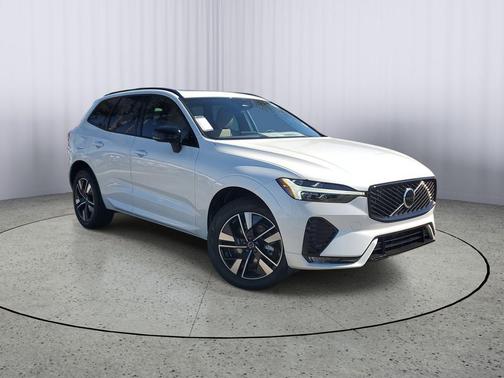 2026 Volvo XC60 B5 Core