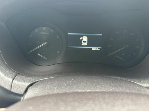 Casablanca White 2018 Genesis G80 3.8