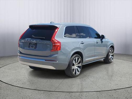 2022 Volvo XC90 T6 Inscription