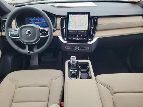 Crystal White Pearl 2026 Volvo XC90 Plus, B6 AWD Gas (mild hybrid), Gasoline, Bright, 7 Seats