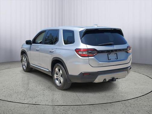 2023 Honda Pilot 2WD EX-L 8 Passenger