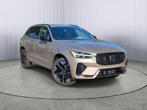 Bright Dusk Metallic 2026 Volvo XC60 B5 Plus