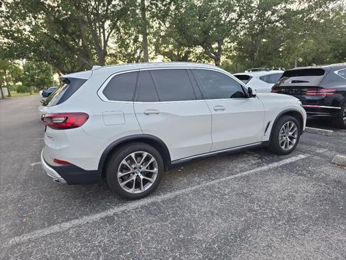2023 BMW X5 xDrive40i