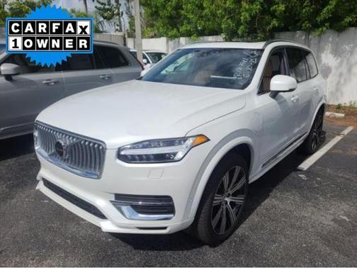 2024 Volvo XC90 Recharge Plug-In Hybrid T8 Ultimate Bright Theme 7-Seater