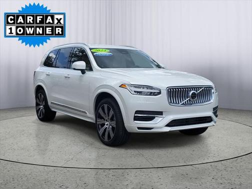 2024 Volvo XC90 Recharge Plug-In Hybrid T8 Ultimate Bright Theme 7-Seater