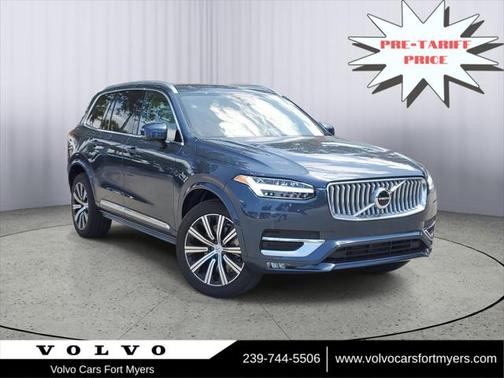 2025 Volvo XC90 B5 Core