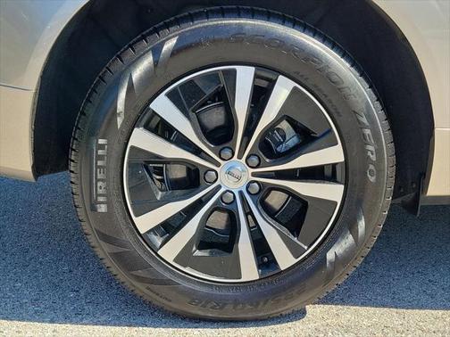 2025 Volvo XC60 B5 Core
