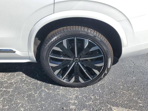 2026 Volvo XC90 Plug-In Hybrid Core, T8 AWD, Electric/Gasoline, Bright, 7 Seats