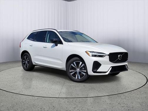 2025 Volvo XC60 Plug-In Hybrid T8 Core