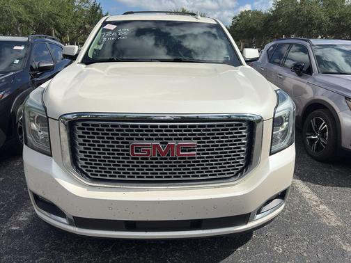 White Diamond Tricoat 2015 GMC Yukon XL 1500 Denali