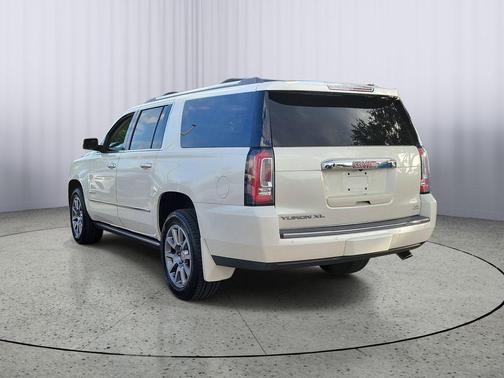 White Diamond Tricoat 2015 GMC Yukon XL 1500 Denali